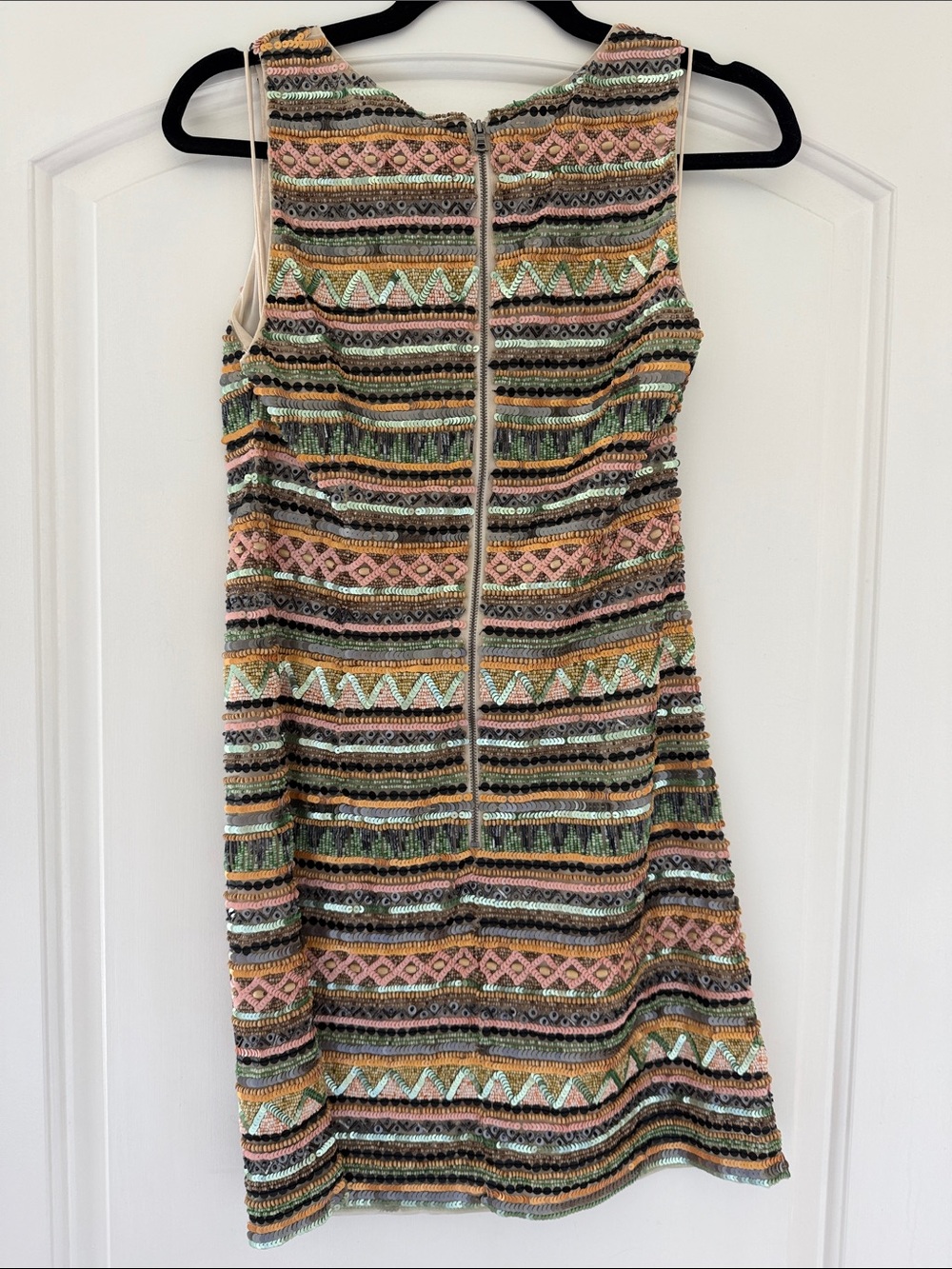 Alice + Olivia Sequin Embellished Multi-Color Sleeveless Dress - Picture 4 of 5